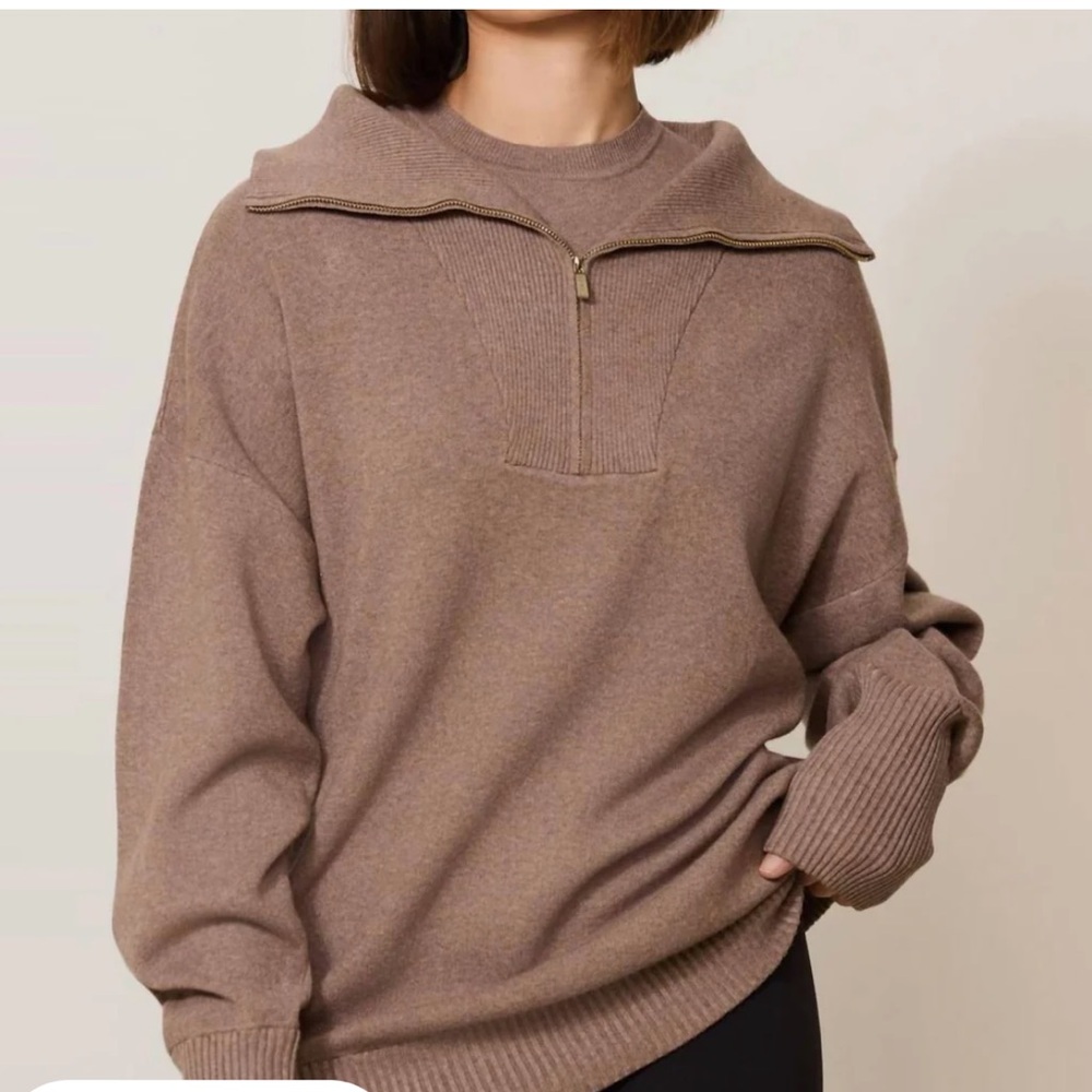 Lune Active Women's Brown Sweater